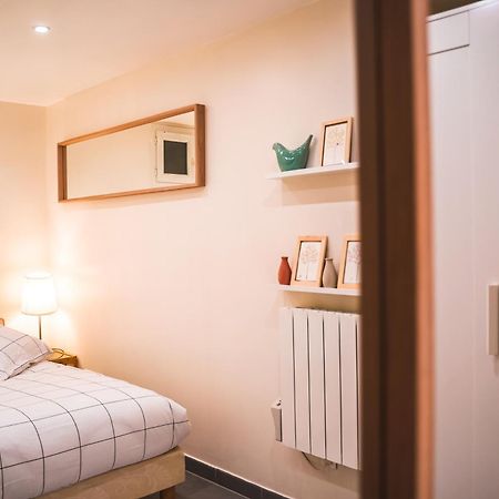 Charming Souplex In Paris Apartment Екстериор снимка