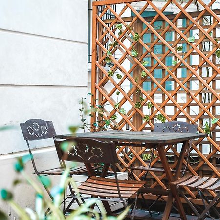 Charming Souplex In Paris Apartment Екстериор снимка