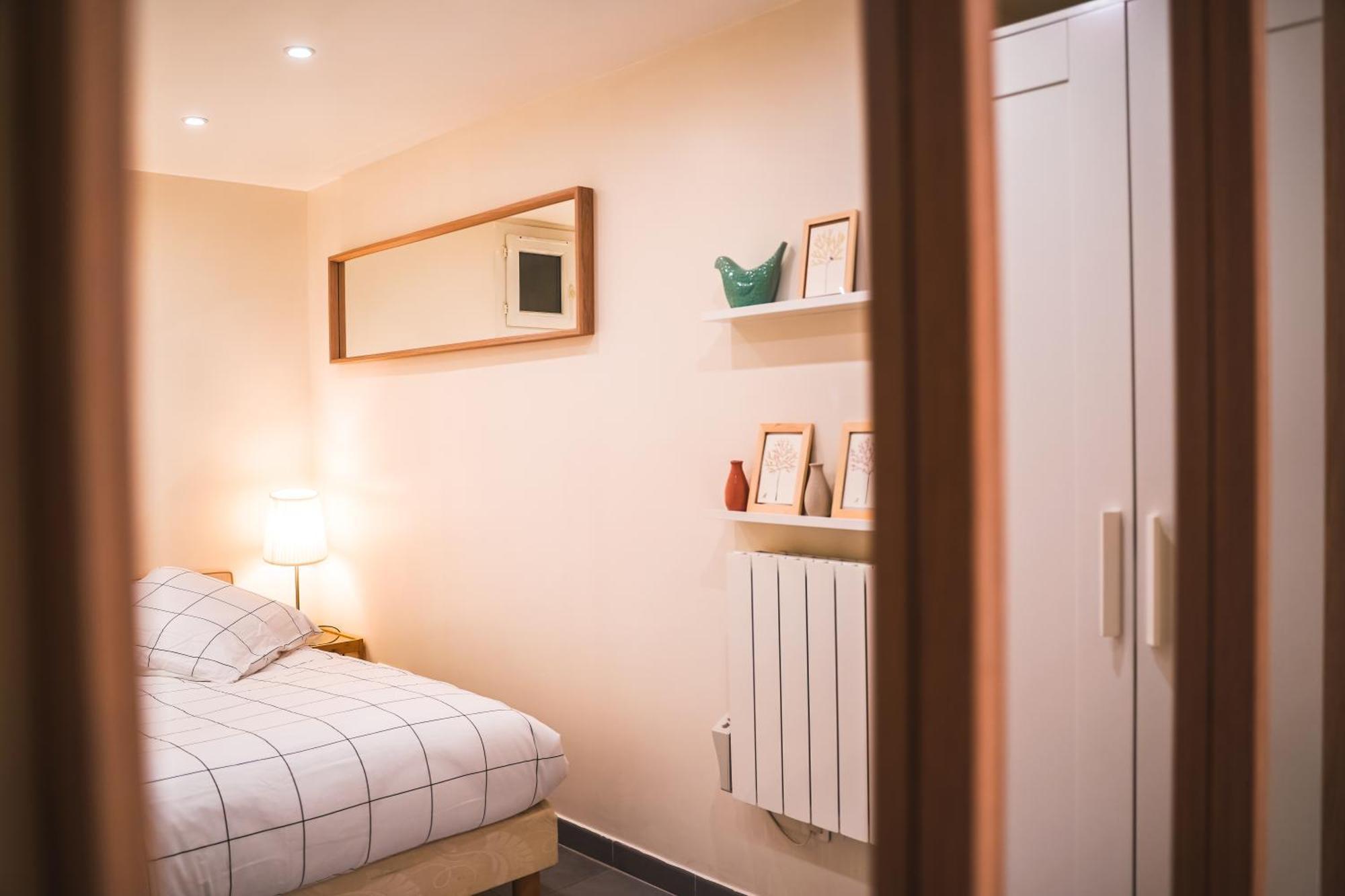 Charming Souplex In Paris Apartment Екстериор снимка